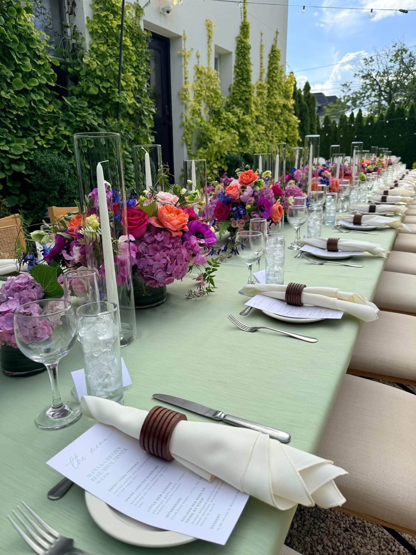 Rehearsal dinner tablescape set by Raven's Reserve for a wedding rehearsal dinner and welcome party